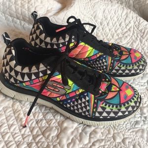 Skechers Memory Foam Skech-Knit Size 8.5